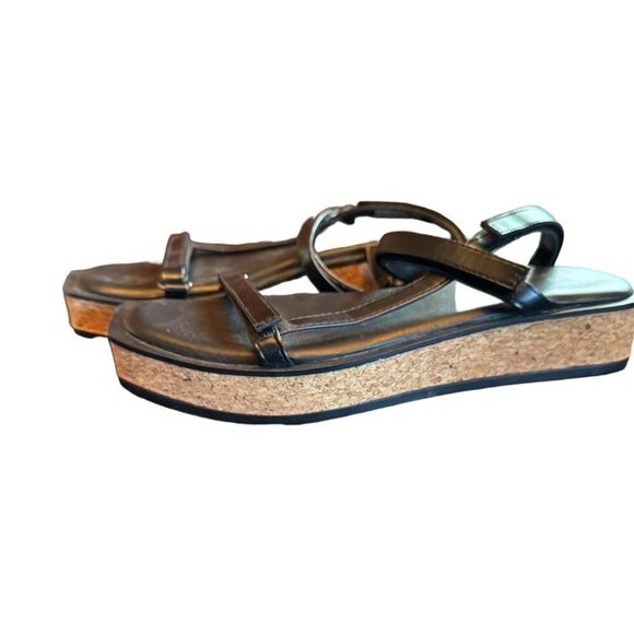 A New‎ Day Black  Leather Cork Wedge Sandals Size 7 Comfortable & Stylish - Picture 1 of 3